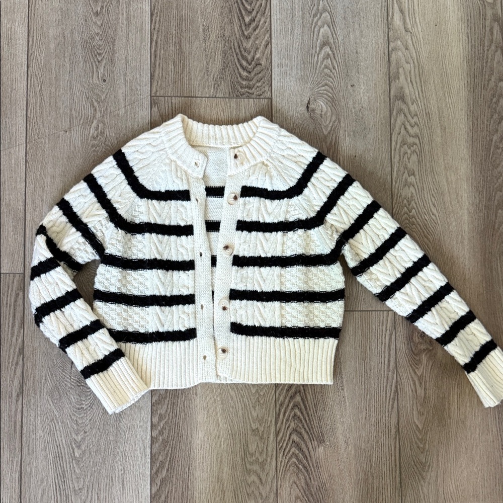 Knit Striped Navy / White Women's Cardigan Sweater XS